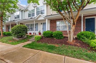 2525 Halle Ann Circle, Winston-salem, NC 27103