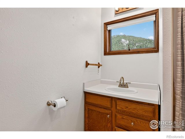 192 Nugget Hill Road, Jamestown, CO 80455