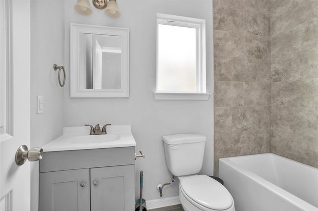 16979 W Juneau, Montgomery, TX 77316