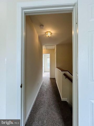 20865 SANDSTONE SQ, Sterling, VA 20165