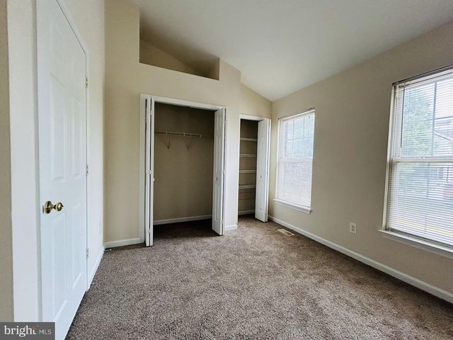 20865 SANDSTONE SQ, Sterling, VA 20165