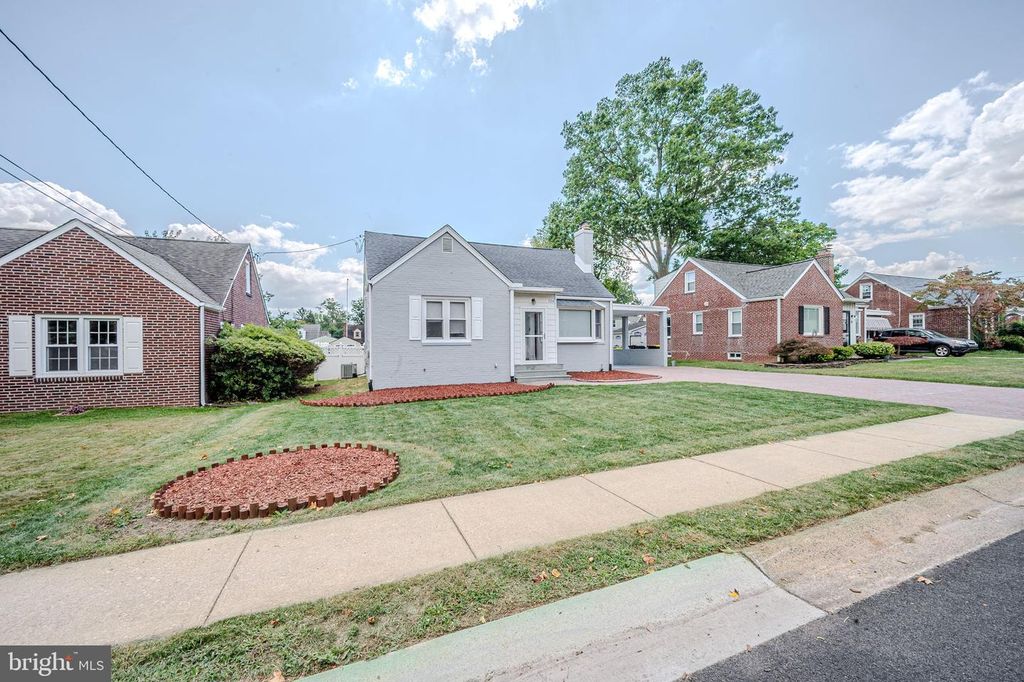 124 FLORENCE AVE, Wilmington, DE 19803