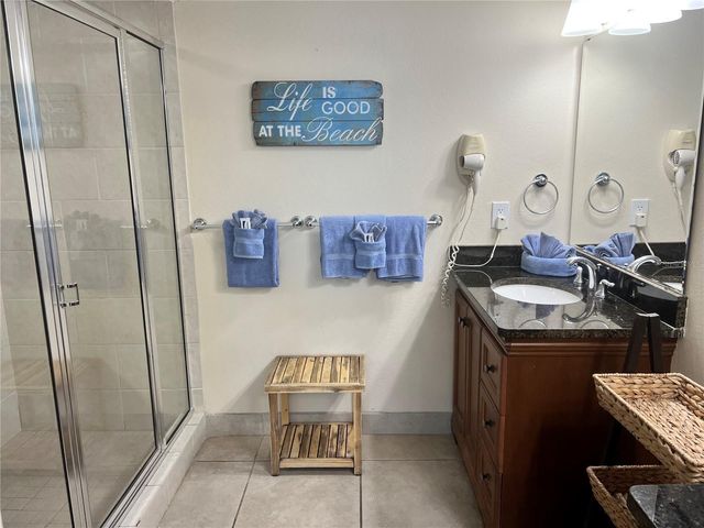 1001 POINT OF ROCKS ROAD 412, Sarasota, FL 34242