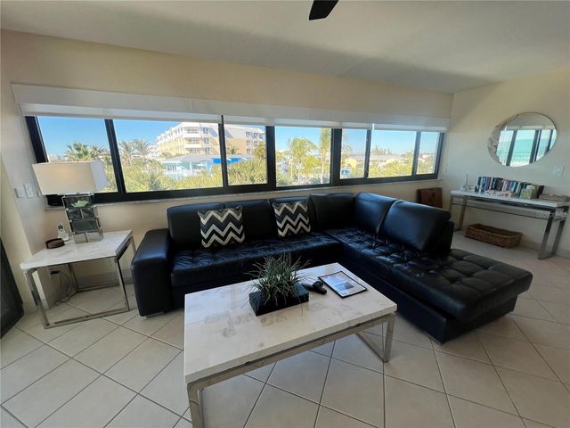 1001 POINT OF ROCKS ROAD 412, Sarasota, FL 34242