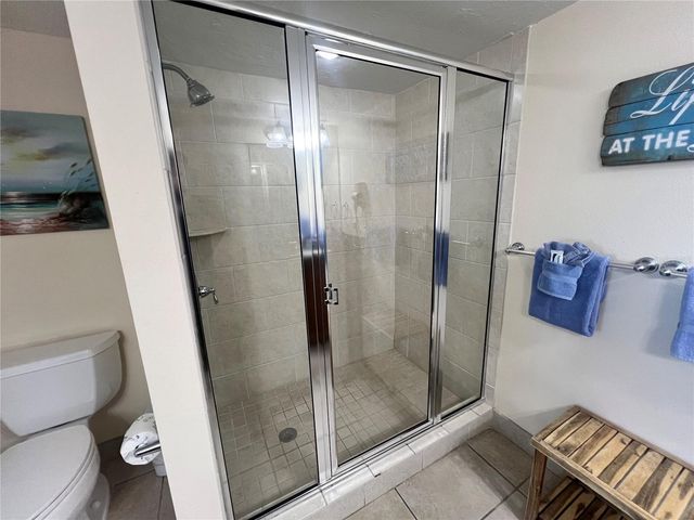 1001 POINT OF ROCKS ROAD 412, Sarasota, FL 34242
