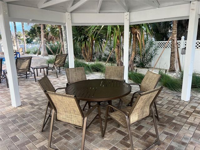 1001 POINT OF ROCKS ROAD 412, Sarasota, FL 34242
