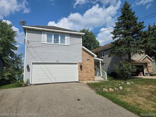 1664 S Newman Road, Lake Orion, MI 48362