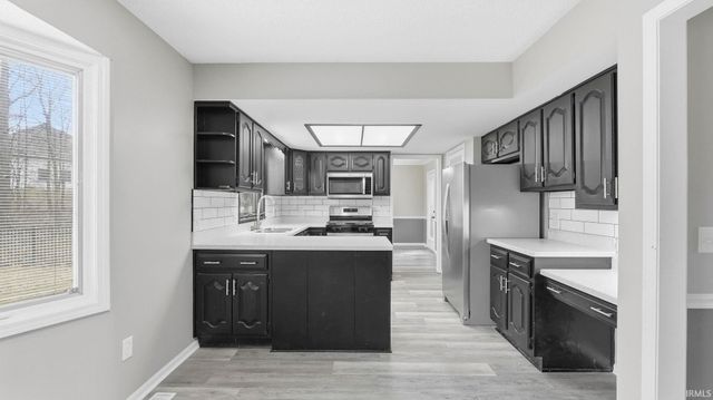 1514 Colebrook Court, Fort Wayne, IN 46845