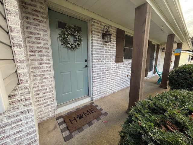 102 VALLEYVIEW Drive, Edinboro, PA 16412