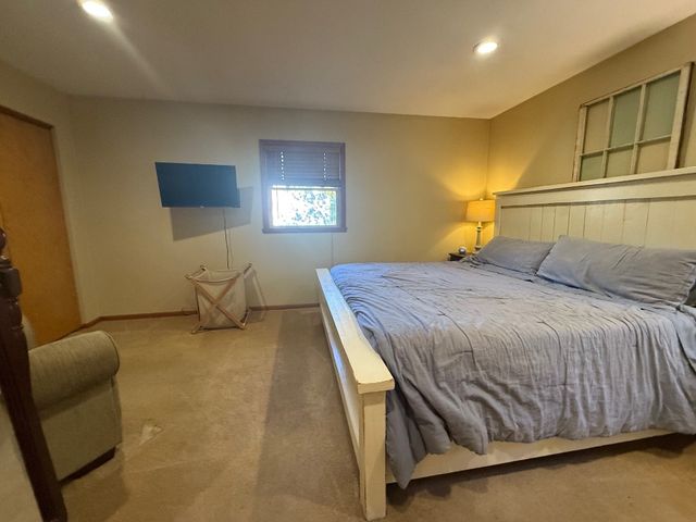 102 VALLEYVIEW Drive, Edinboro, PA 16412