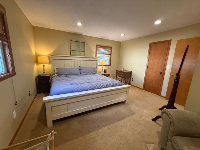 102 VALLEYVIEW Drive, Edinboro, PA 16412