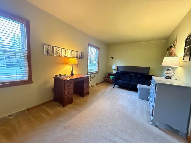 102 VALLEYVIEW Drive, Edinboro, PA 16412