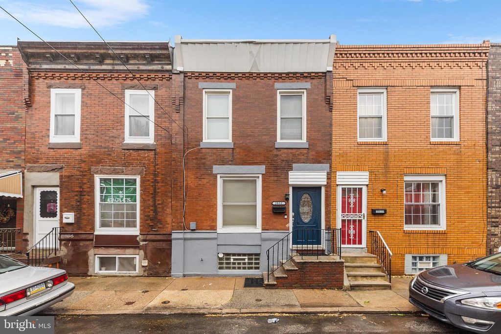 2032 S BEECHWOOD ST, Philadelphia, PA 19145