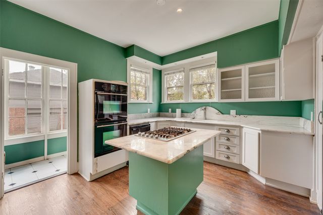 6116 Gaston Avenue, Dallas, TX 75214