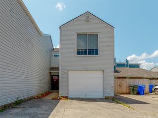 1015 Rambling Oaks Drive, Norman, OK 73072