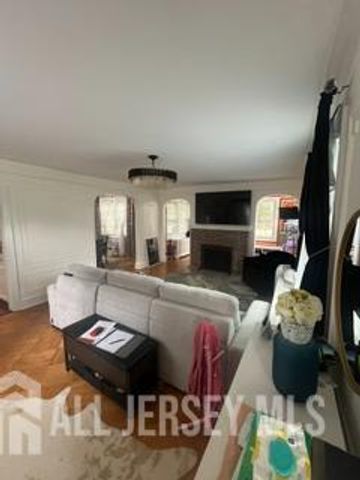 94 Rodney Avenue, Franklin Twsp, NJ 08873