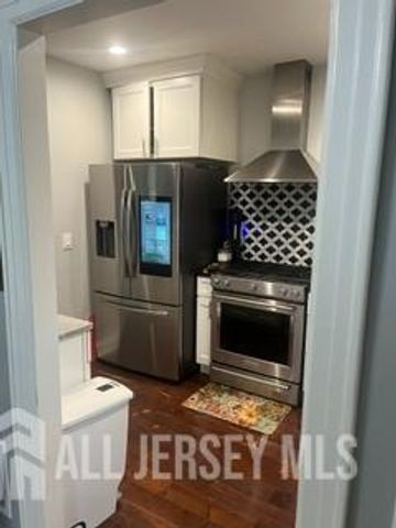 94 Rodney Avenue, Franklin Twsp, NJ 08873