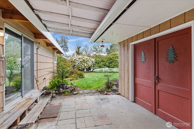 10424 36th Street E, Edgewood, WA 98372