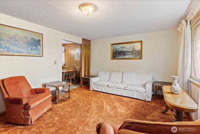 10424 36th Street E, Edgewood, WA 98372