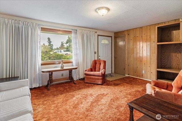 10424 36th Street E, Edgewood, WA 98372