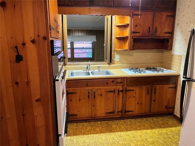 743 Brookwood Drive, Forest Park, GA 30297