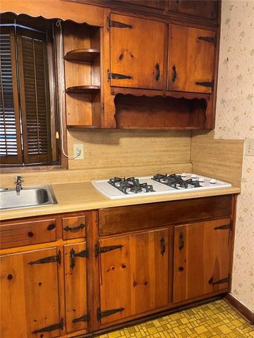 743 Brookwood Drive, Forest Park, GA 30297