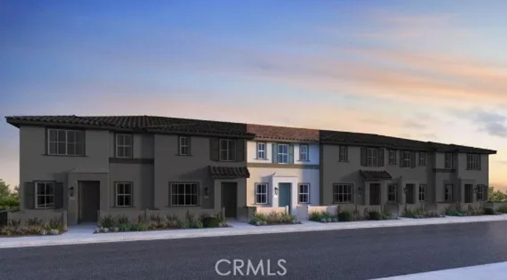 33185 Opal Glass Drive, French Valley, CA 92596