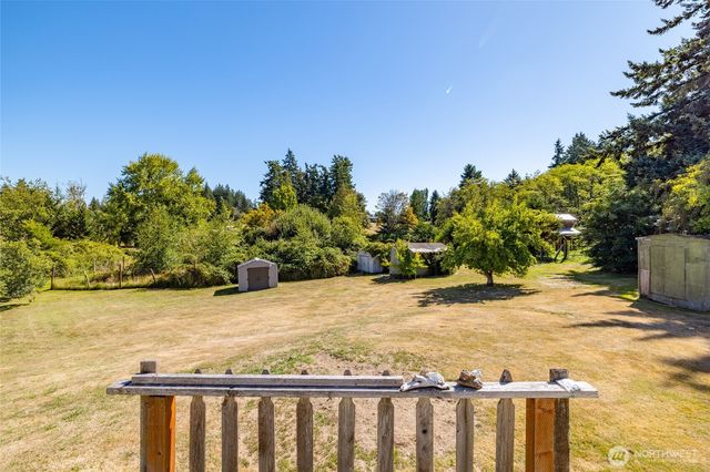5824 Haddon Lane, Anacortes, WA 98221