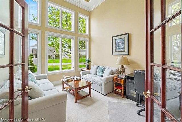 16987 Kings Fairway Lane, Grand Blanc, MI 48439