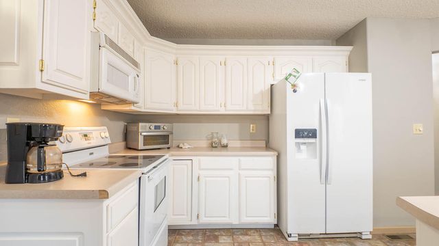 7785 Nadine Road, Houston, MO 65483