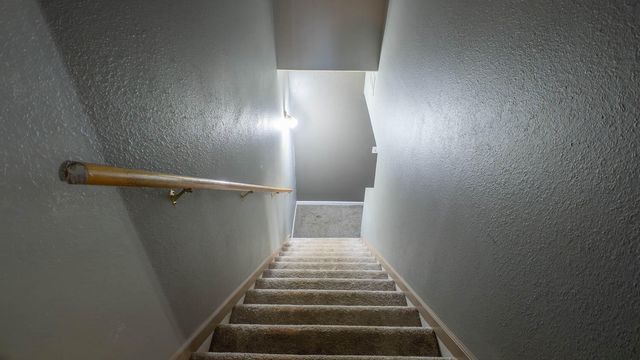 7785 Nadine Road, Houston, MO 65483