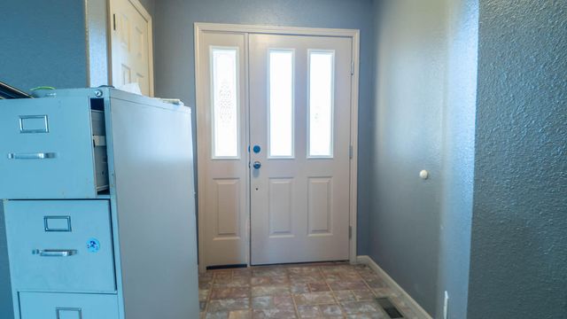 7785 Nadine Road, Houston, MO 65483