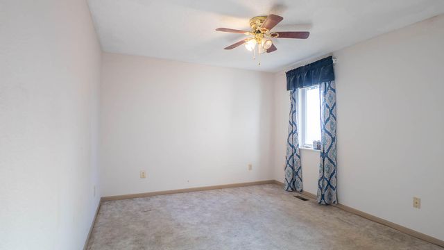 7785 Nadine Road, Houston, MO 65483