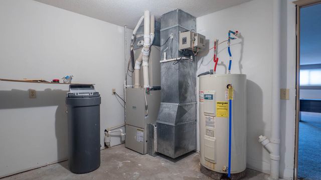 7785 Nadine Road, Houston, MO 65483