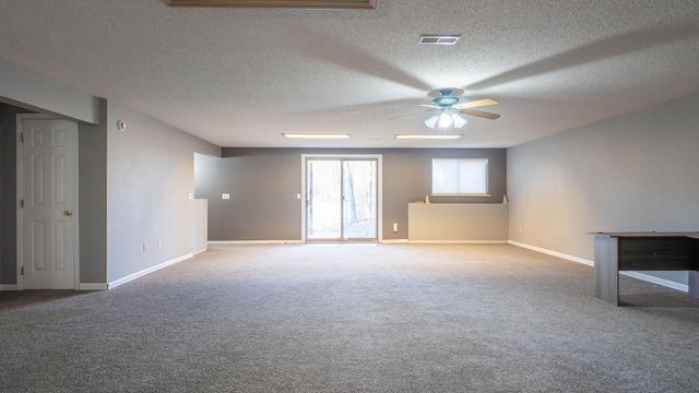 7785 Nadine Road, Houston, MO 65483