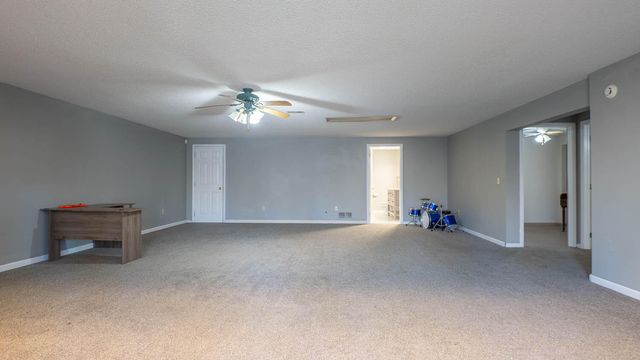 7785 Nadine Road, Houston, MO 65483