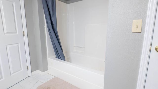 7785 Nadine Road, Houston, MO 65483