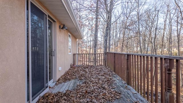 7785 Nadine Road, Houston, MO 65483