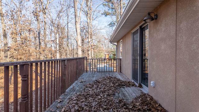 7785 Nadine Road, Houston, MO 65483