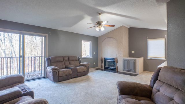 7785 Nadine Road, Houston, MO 65483