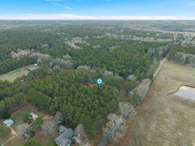 320 Everett Drennan Rd, Sumrall, MS 39482