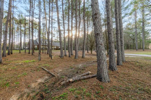 320 Everett Drennan Rd, Sumrall, MS 39482