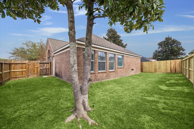 12302 Beacon Tree Court, Humble, TX 77346