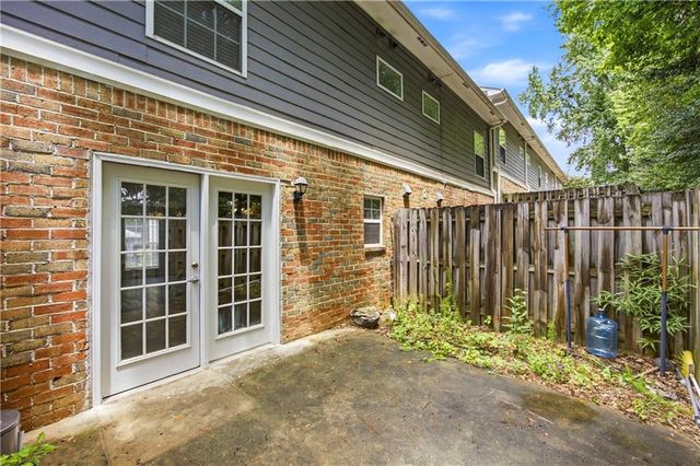 212 Summer Place, Norcross, GA 30071