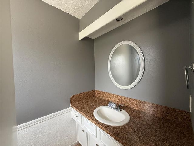 19310 Oak Timbers Drive, Humble, TX 77346