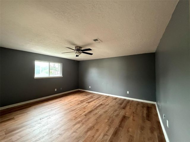 19310 Oak Timbers Drive, Humble, TX 77346