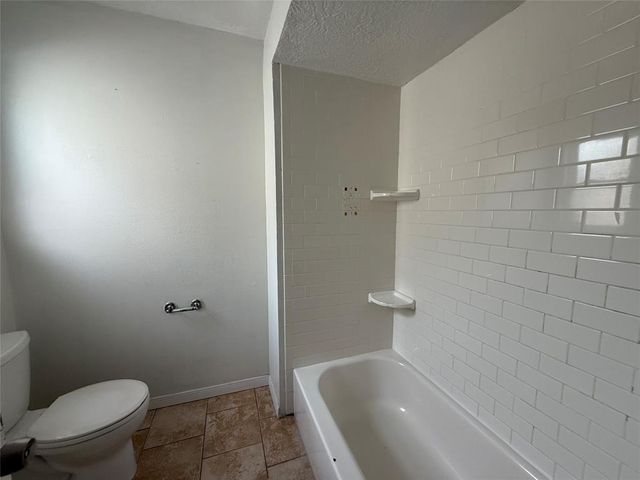 19310 Oak Timbers Drive, Humble, TX 77346