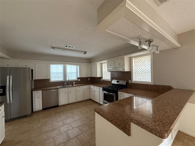 19310 Oak Timbers Drive, Humble, TX 77346