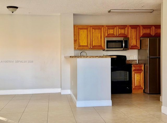 12136 Saint Andrews Pl 212, Miramar, FL 33025