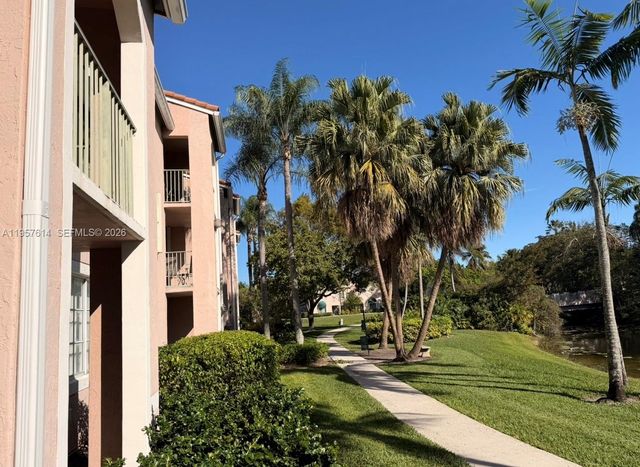 12136 Saint Andrews Pl 212, Miramar, FL 33025